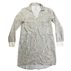 Athleta Zuma Shirt Dress Gray Snakeskin Front Pockets Long Sleeve Size XS
